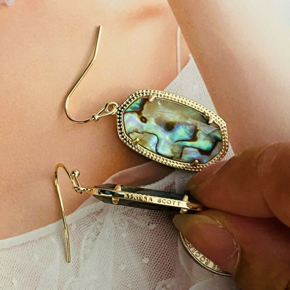 New Kendra Scott Dani Abalone Shell Earrings - Picture 3 of 9